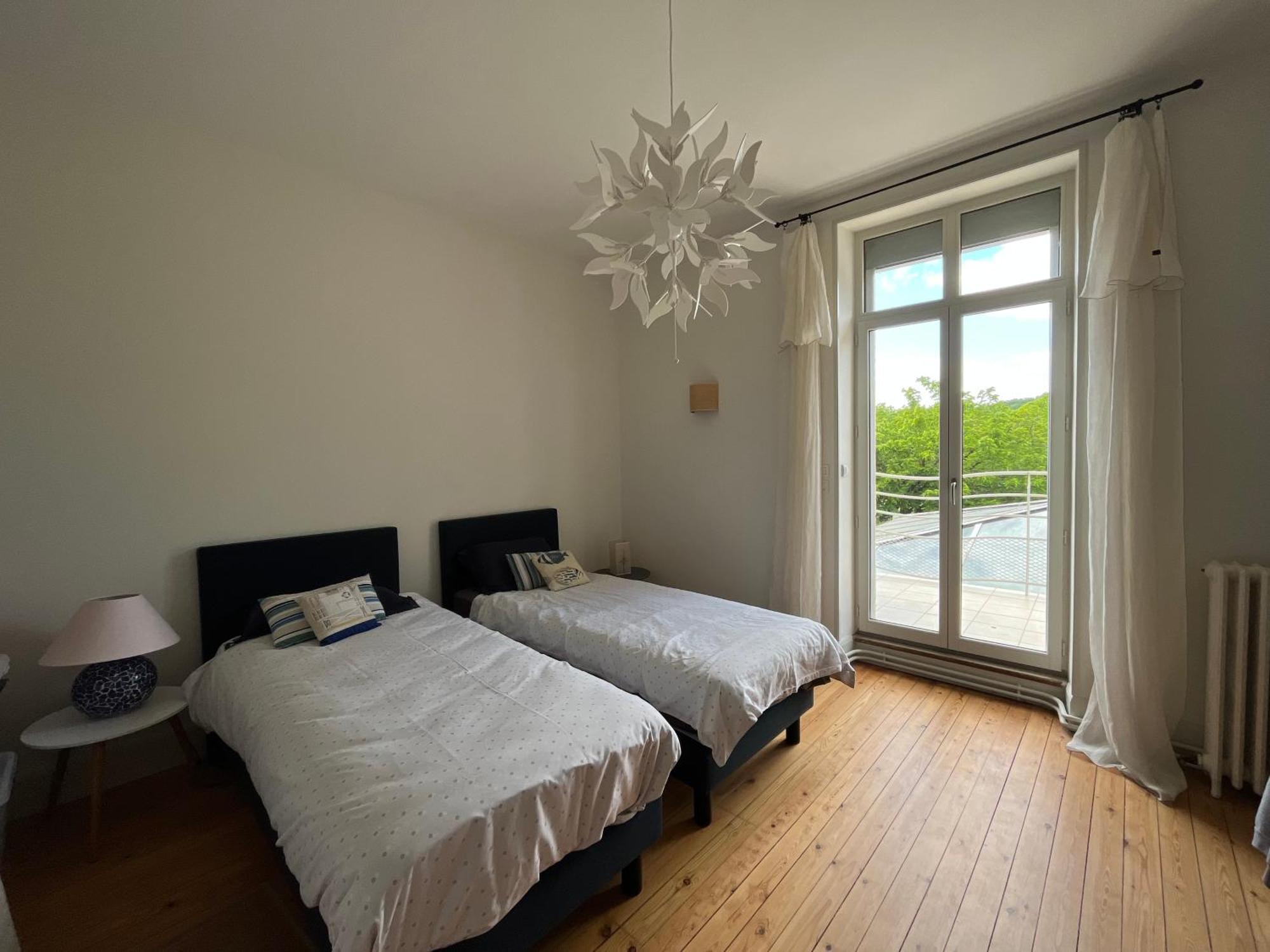 Le Lotus Blanc Bed & Breakfast Sainte-Foy-la-Grande Ngoại thất bức ảnh